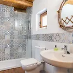 Casa De La Ribera - *