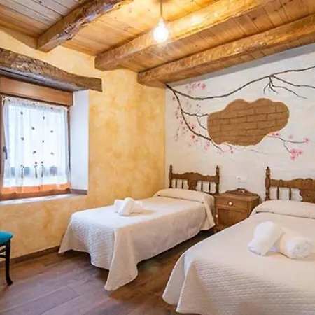 Feriehus Casa De La Ribera - *